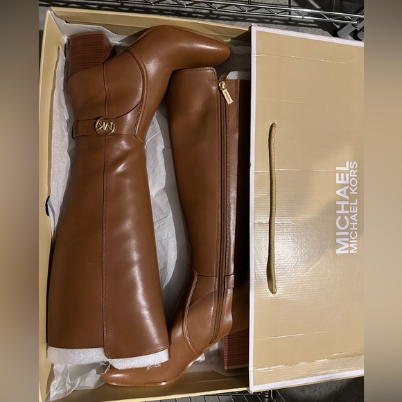 Micheal Kors | Carmen Riding Boot - Picture 3 of 4